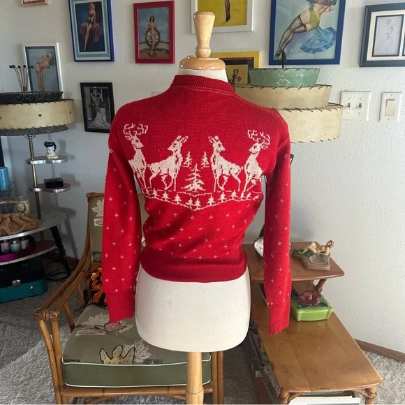 Vintage 1940s Sweater4 DeerNoveltyRedWoolS M40sSki
